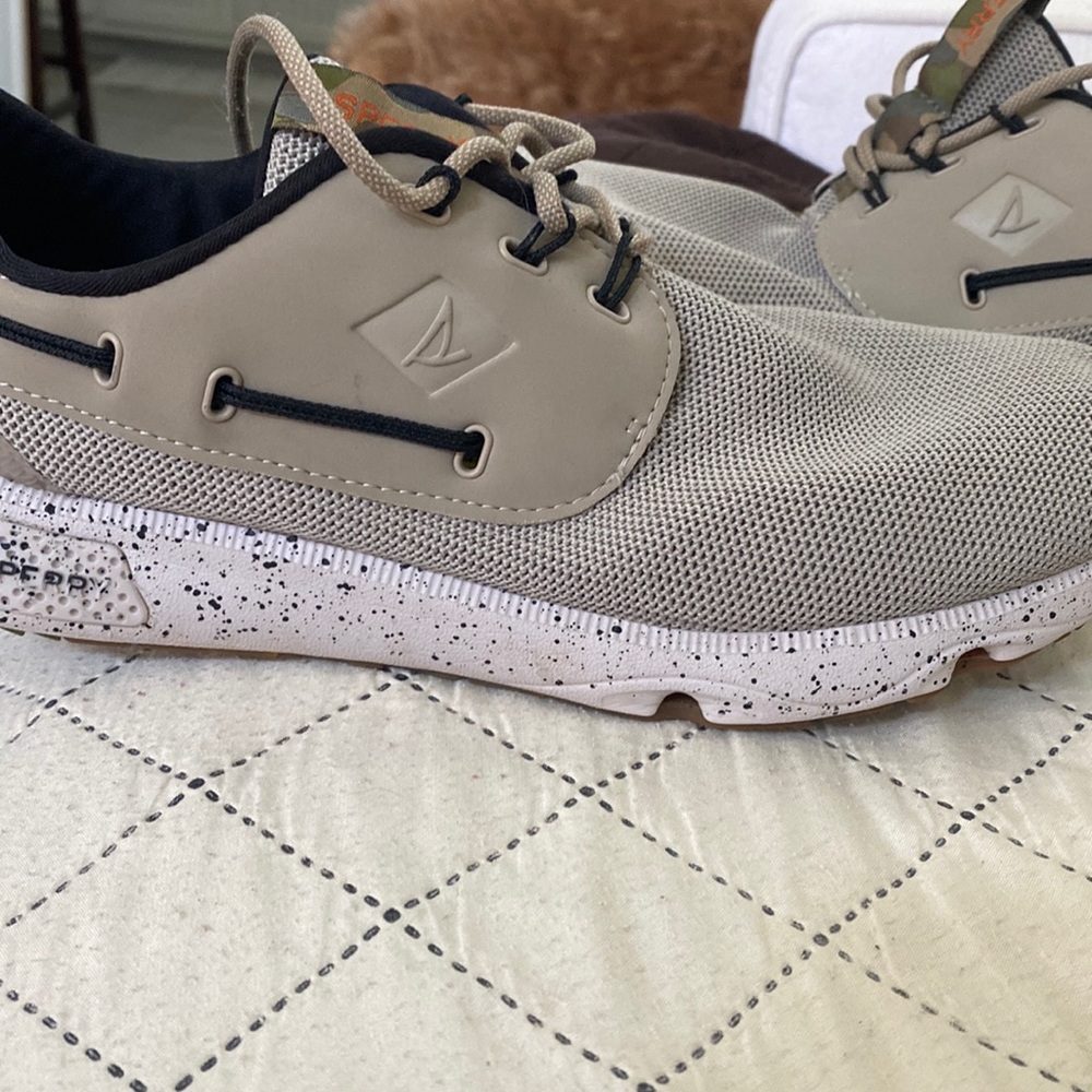 Men’s Sperry Tennis Shoes